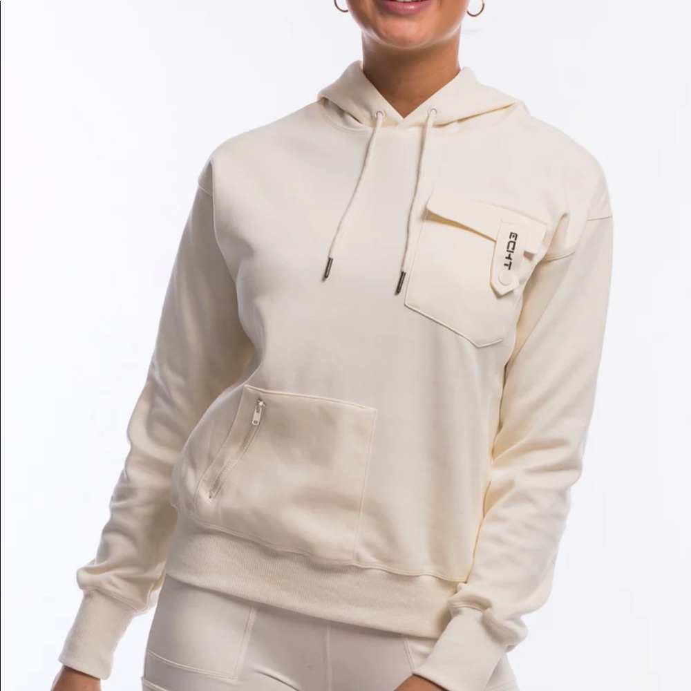 Echt essence hoodie in cream, size S